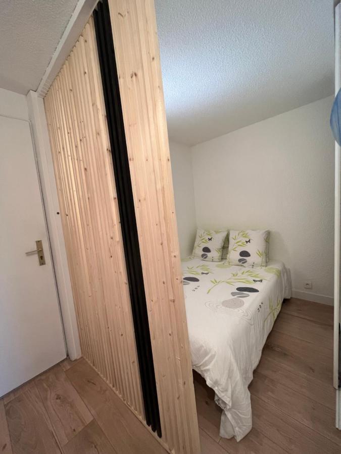 Appartement 2 Pieces En Rez De Jardin Avec Parking Et Piscine Villeneuve-Loubet Kültér fotó